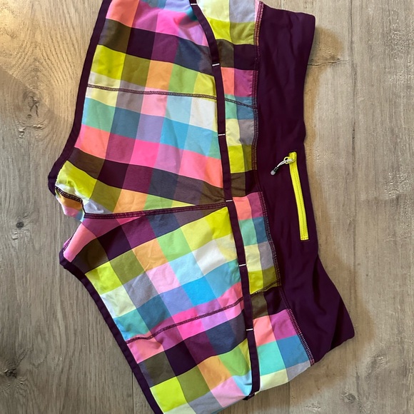 Lululemon speed short believe size 10 - Picture 3 of 3